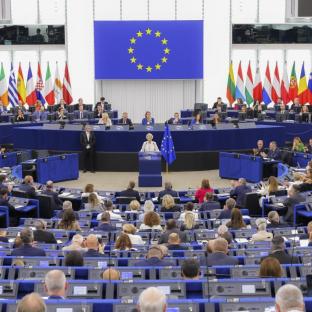 President von der Leyen giving the SOTEU address