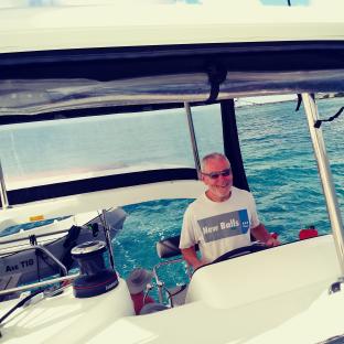Tomaž at sailing