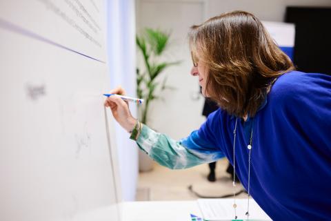 Tilly Metz MEP signs Dementia Pledge 2024