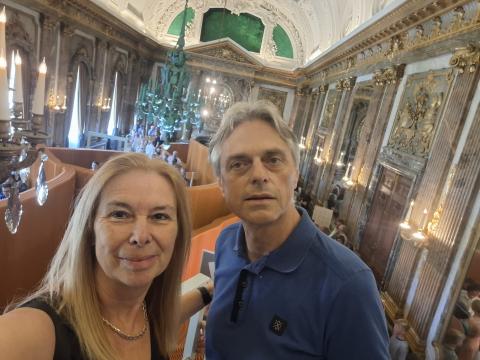 Annick and Geert at the Memory Palace in hall of mirrors