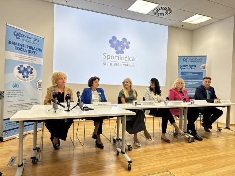 Alzheimer Slovenia at a World Alzheimer's Month event